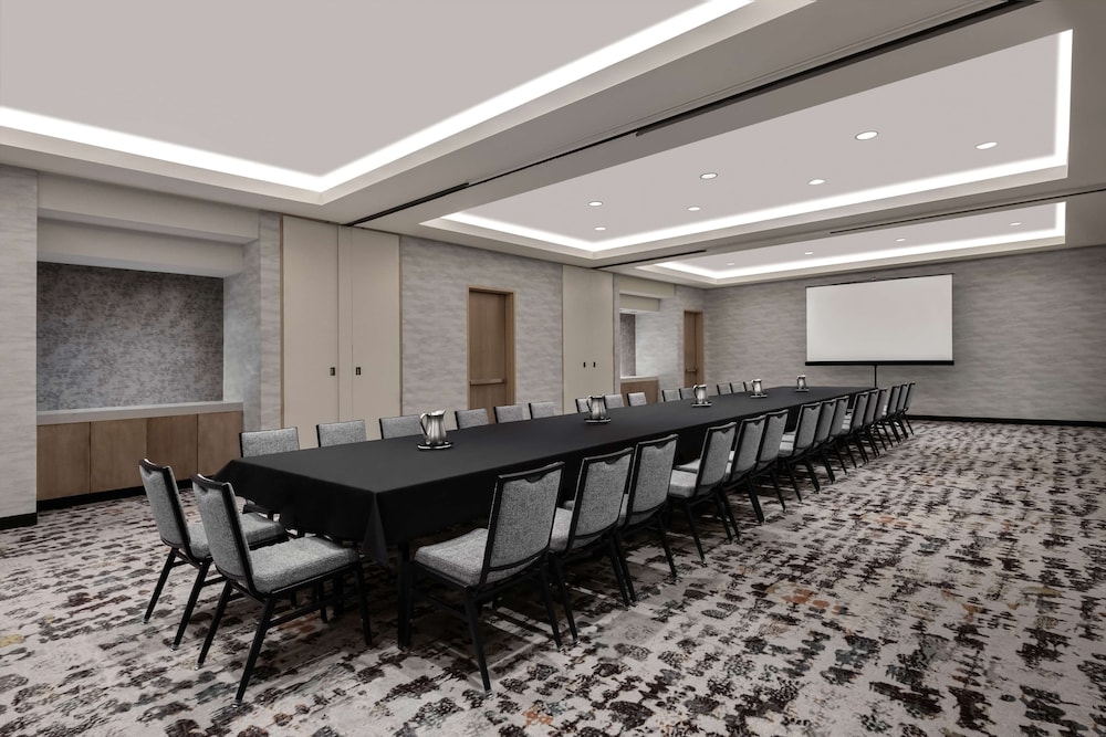 Hyatt Regency Irvine 38/47
