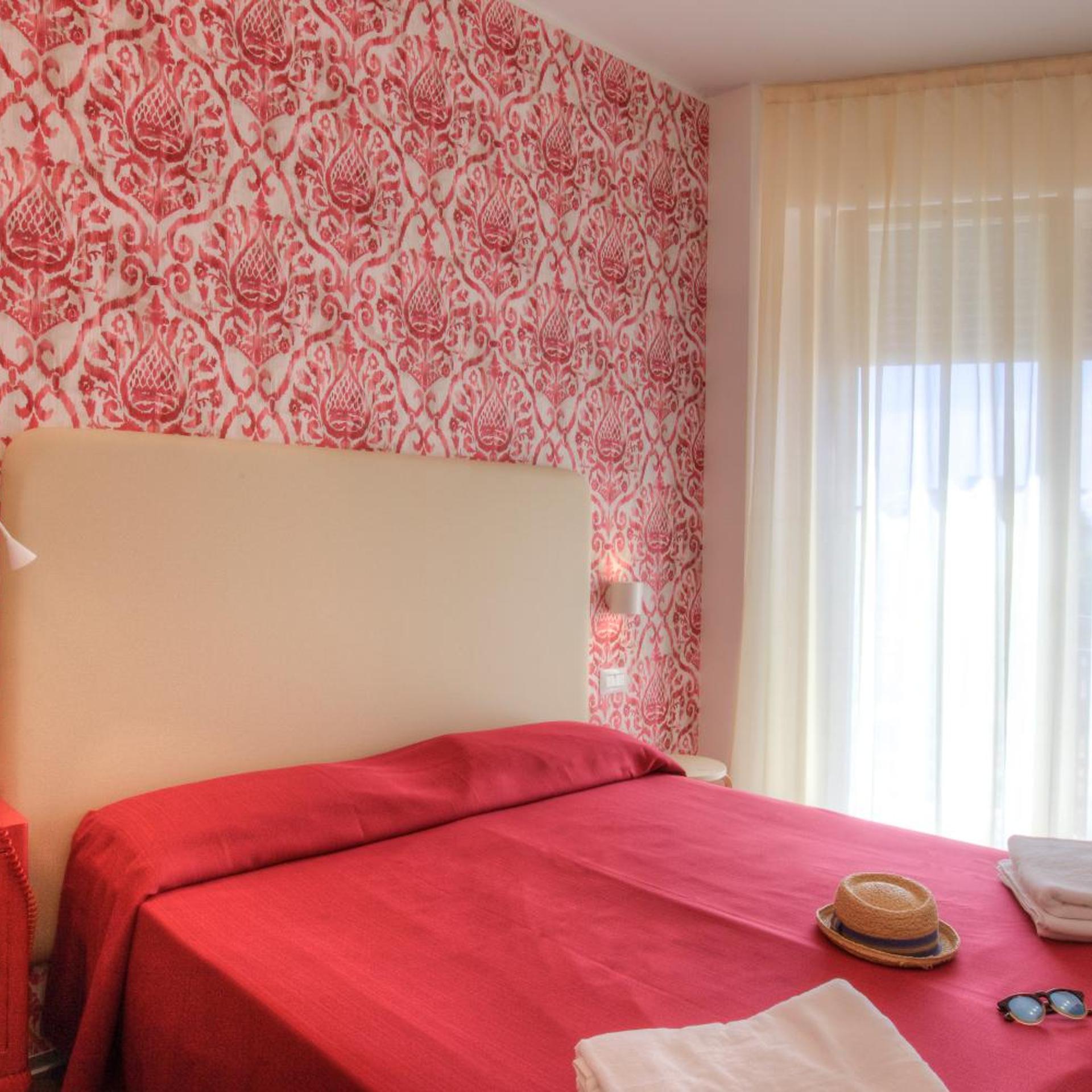 Hotel 2000 6/35