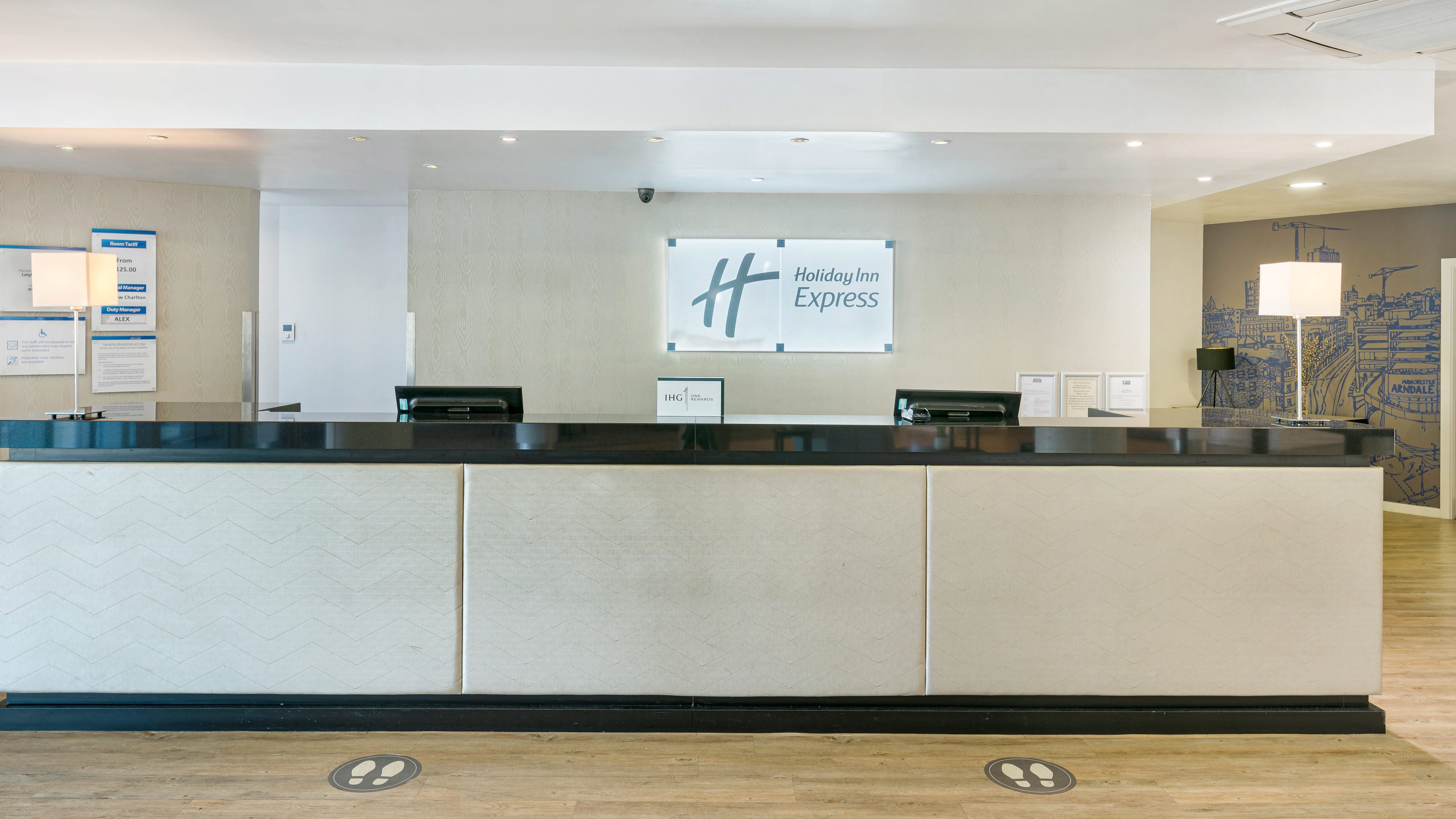 Holiday Inn Express Leigh - Sports Village 10/50