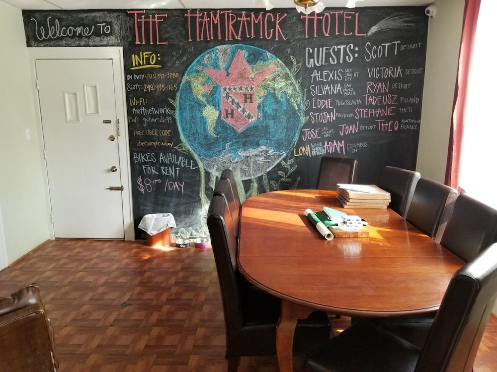 Hamtramck Hostel 28/33
