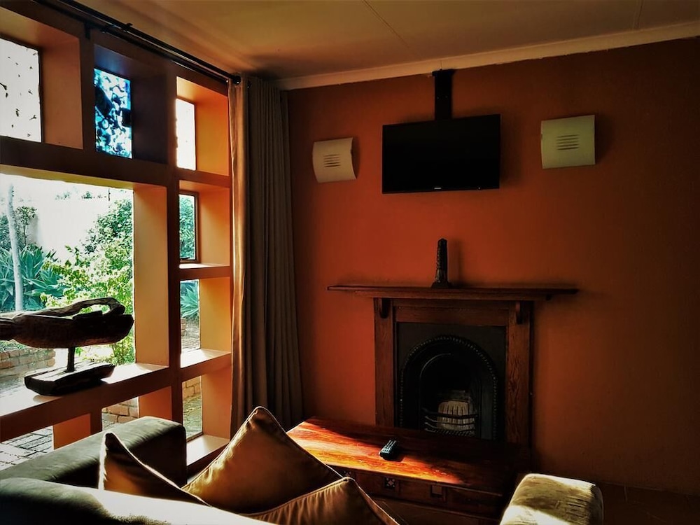 African Roots Guest House 38/50