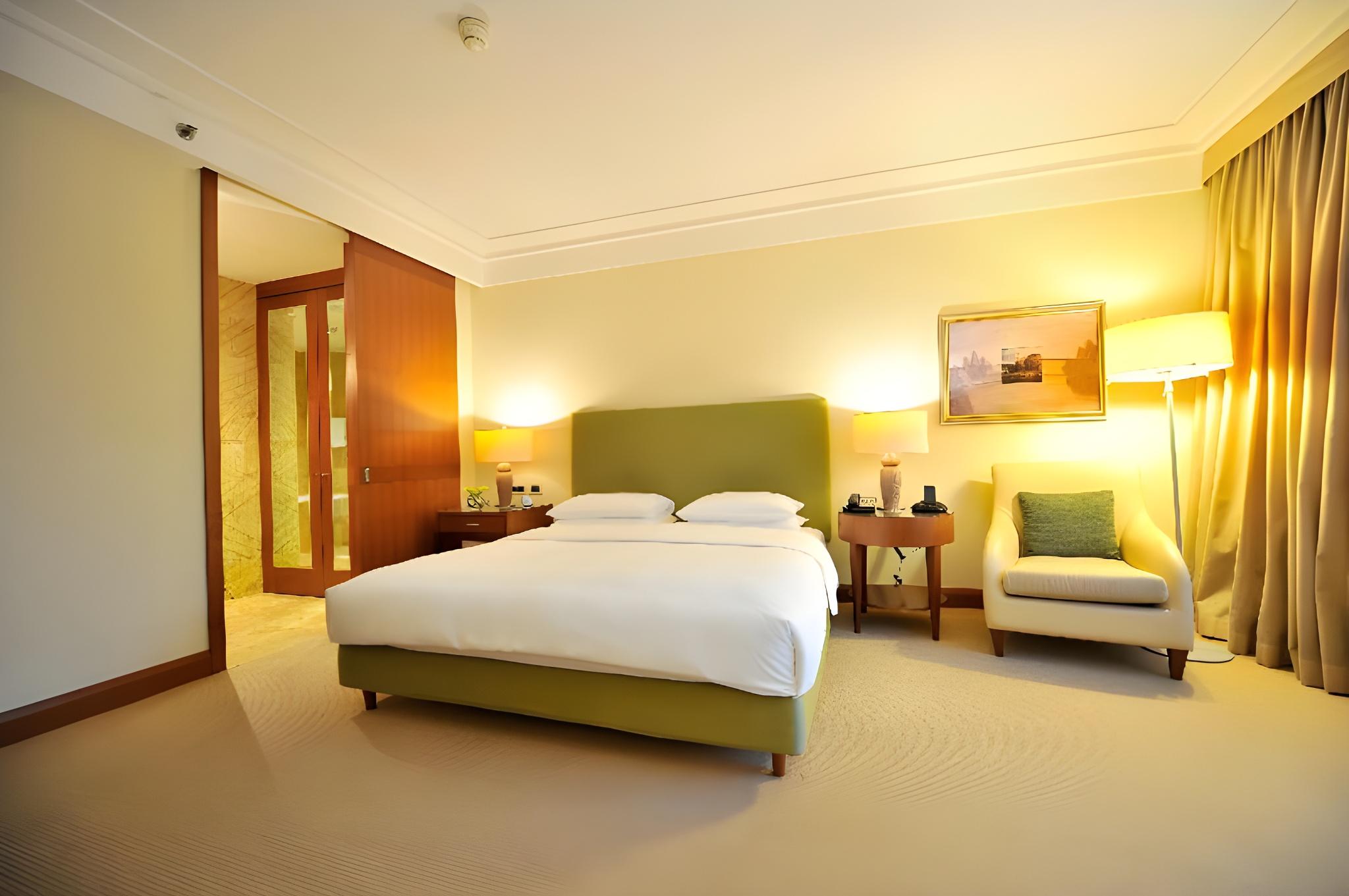 CLASSIC, SINGLE, DOUBLE BED
