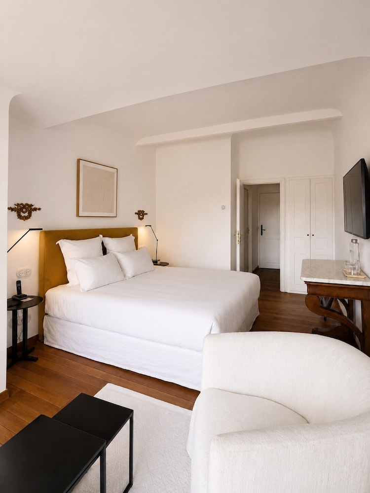غرفة قياسية بسرير مزدوج، Grand Hôtel De Cala Rossa 2/10