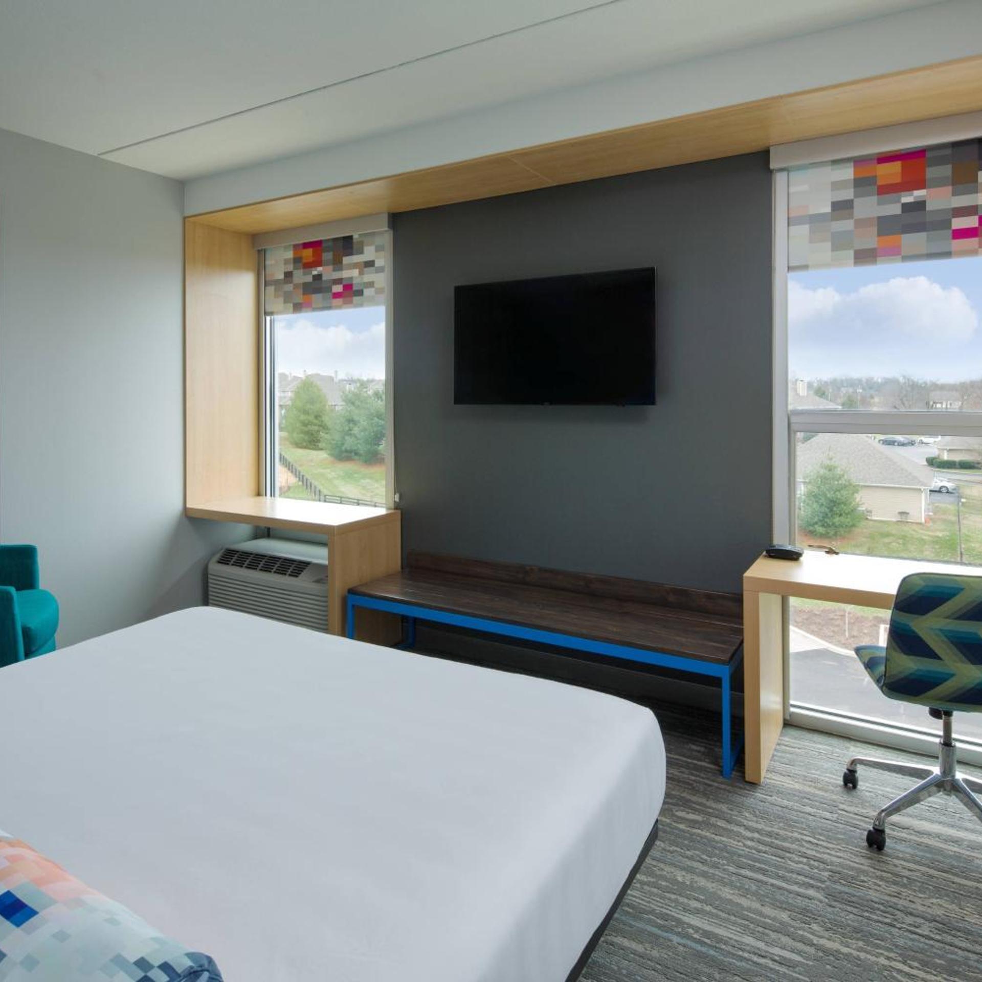 Aloft, Guest Room, King Bed