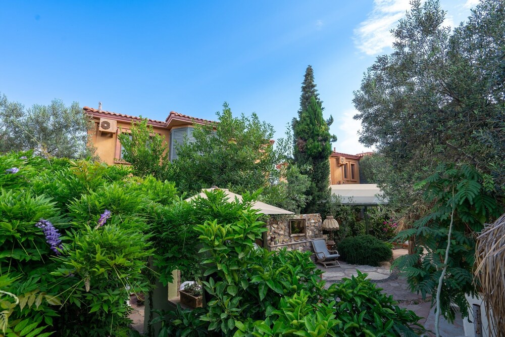 Cunda Battalos Kucuk Otel 41/50
