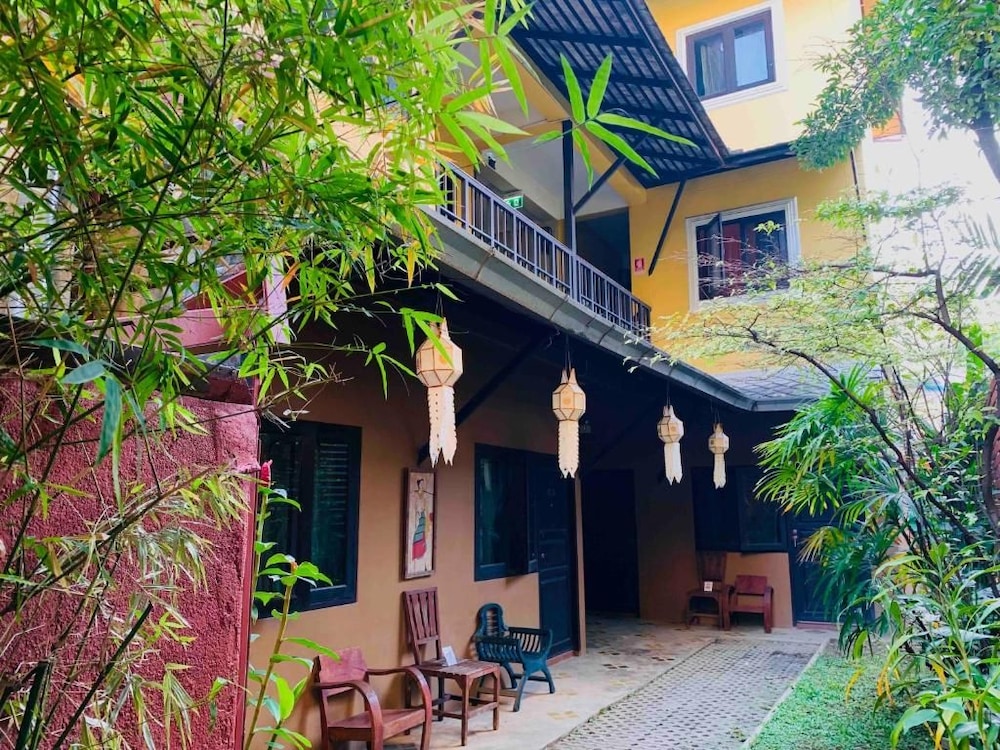Thapae Boutique House 49/54