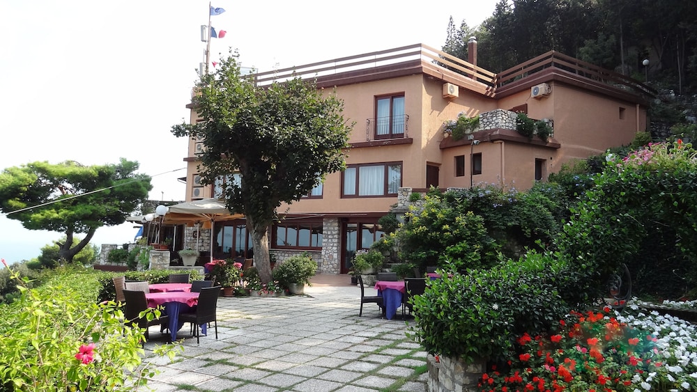 Hotel Internazionale 58/64