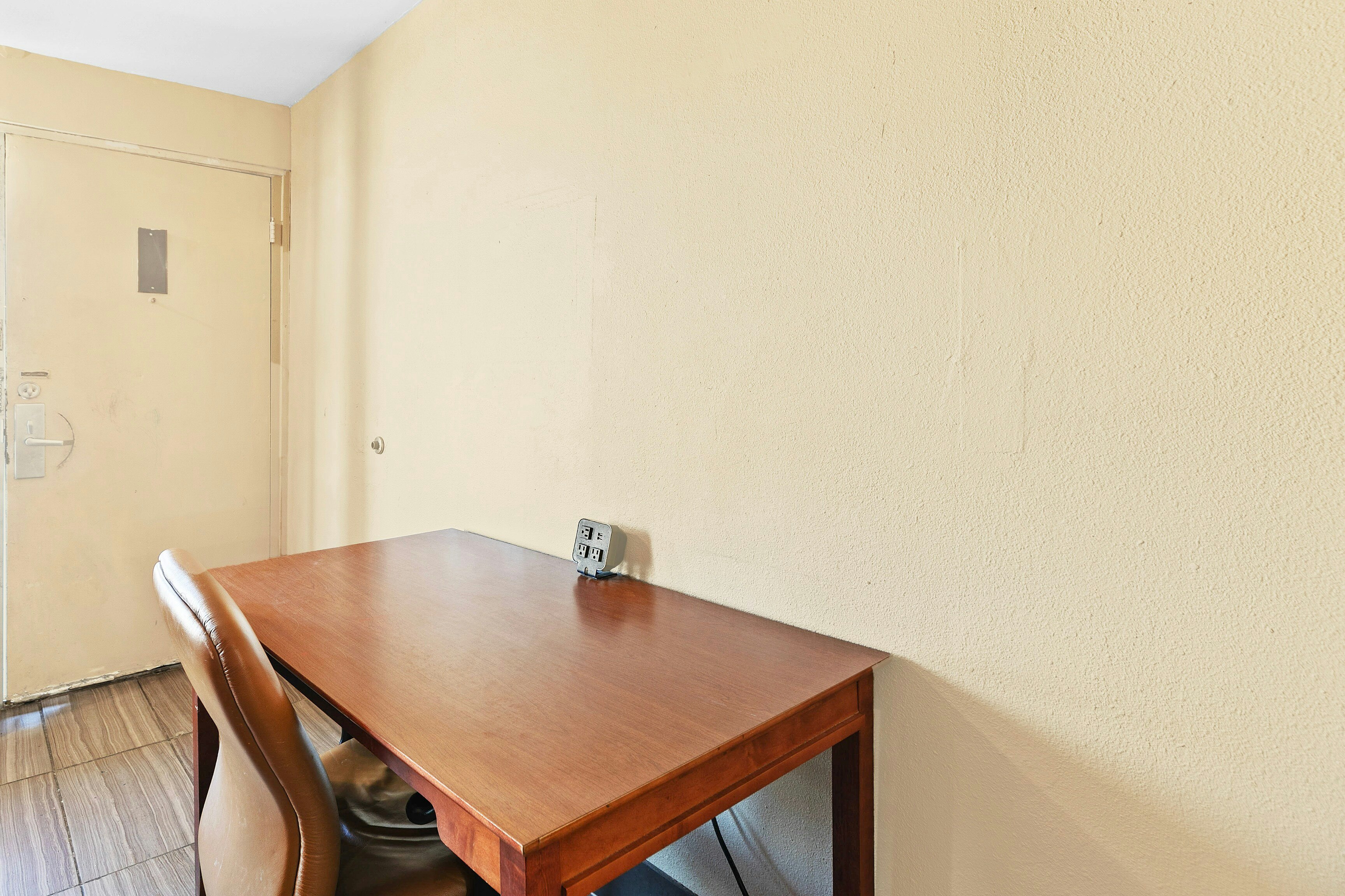Luxury Inn By Hotel O Hattiesburg, MS 36/50