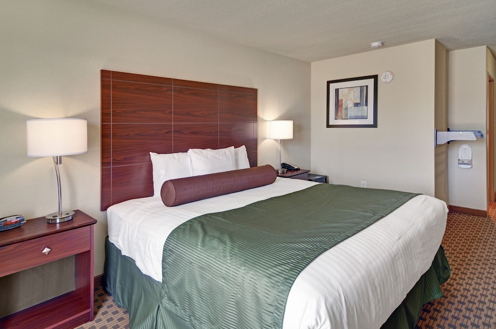 Cobblestone Inn Amp Suites Big Lake Tx 27/80