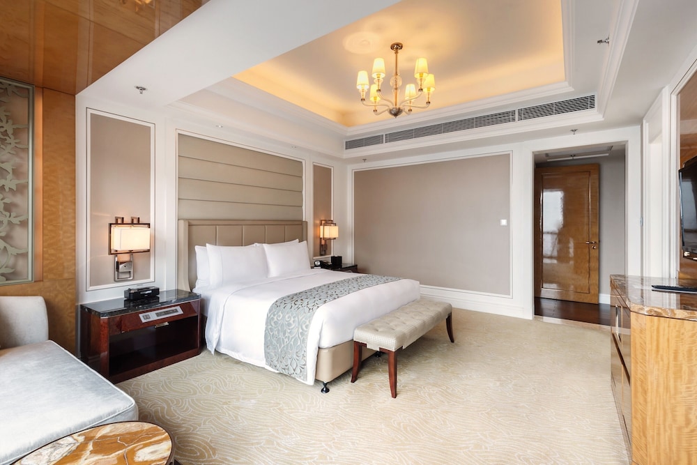 Ritz Carlton Chengdu 16/66