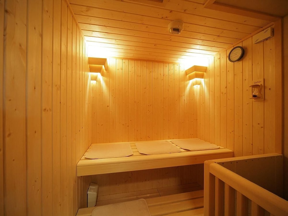 Hagi Royal Intelligent Hotel 25/43