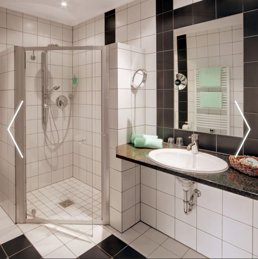 Romantik Hotel Ahrenberg 49/50