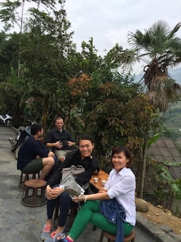 Cherry Sapa Hotel 8/26