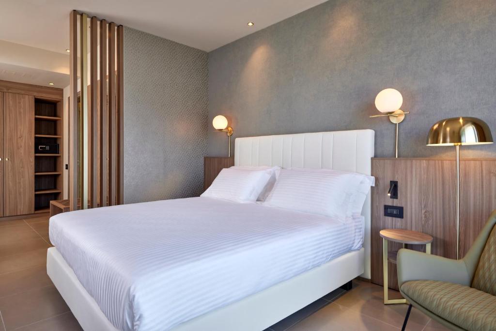 Junior Suite, Lake Front