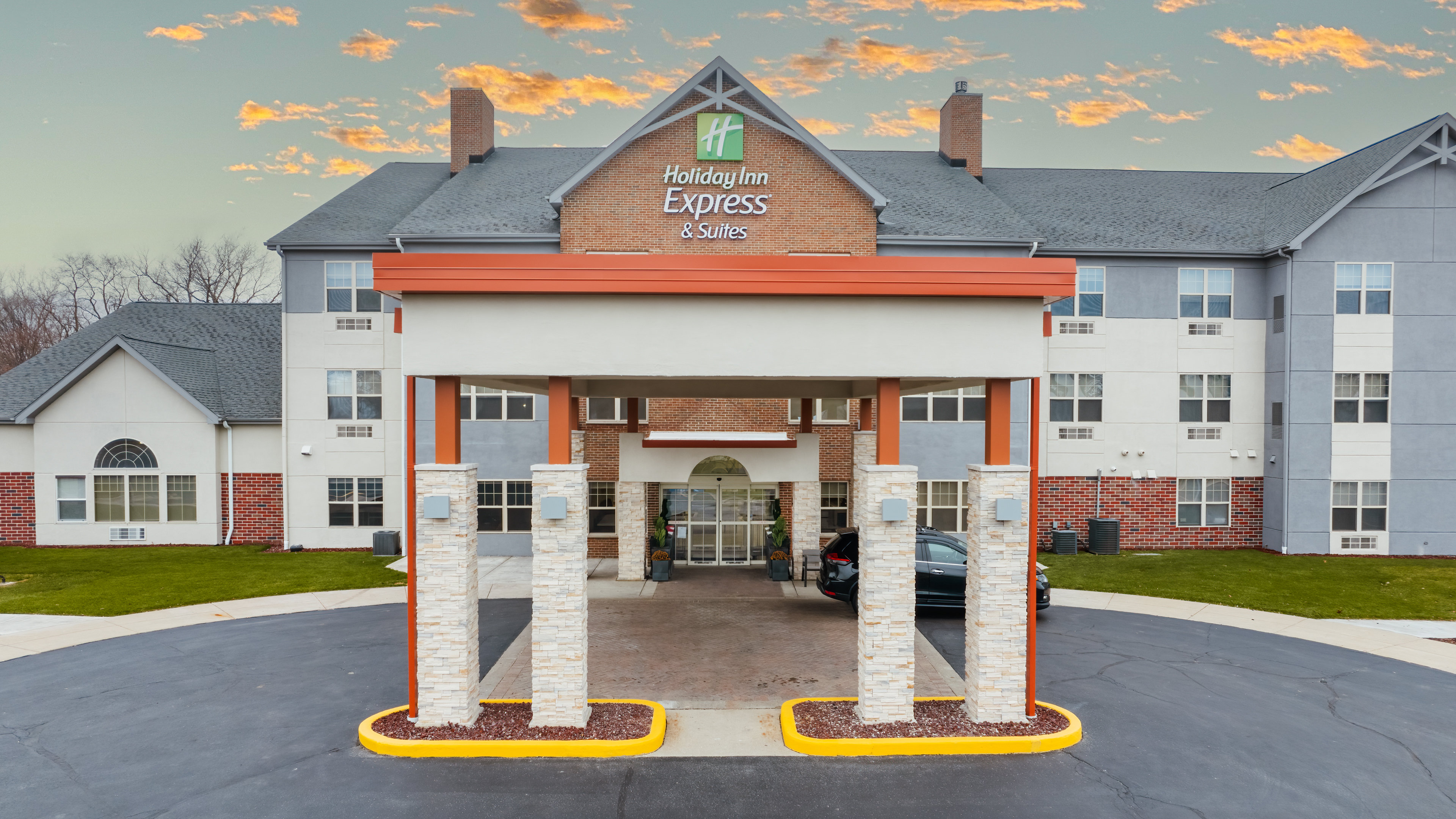 Holiday Inn Express & Suites Zion By IHG 43/43