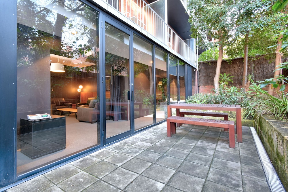 Riverview On Mount Street 2/46