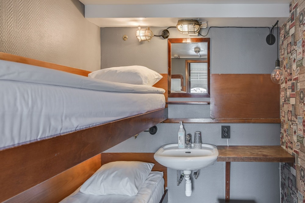 Rygerfjord Hostel 35/65