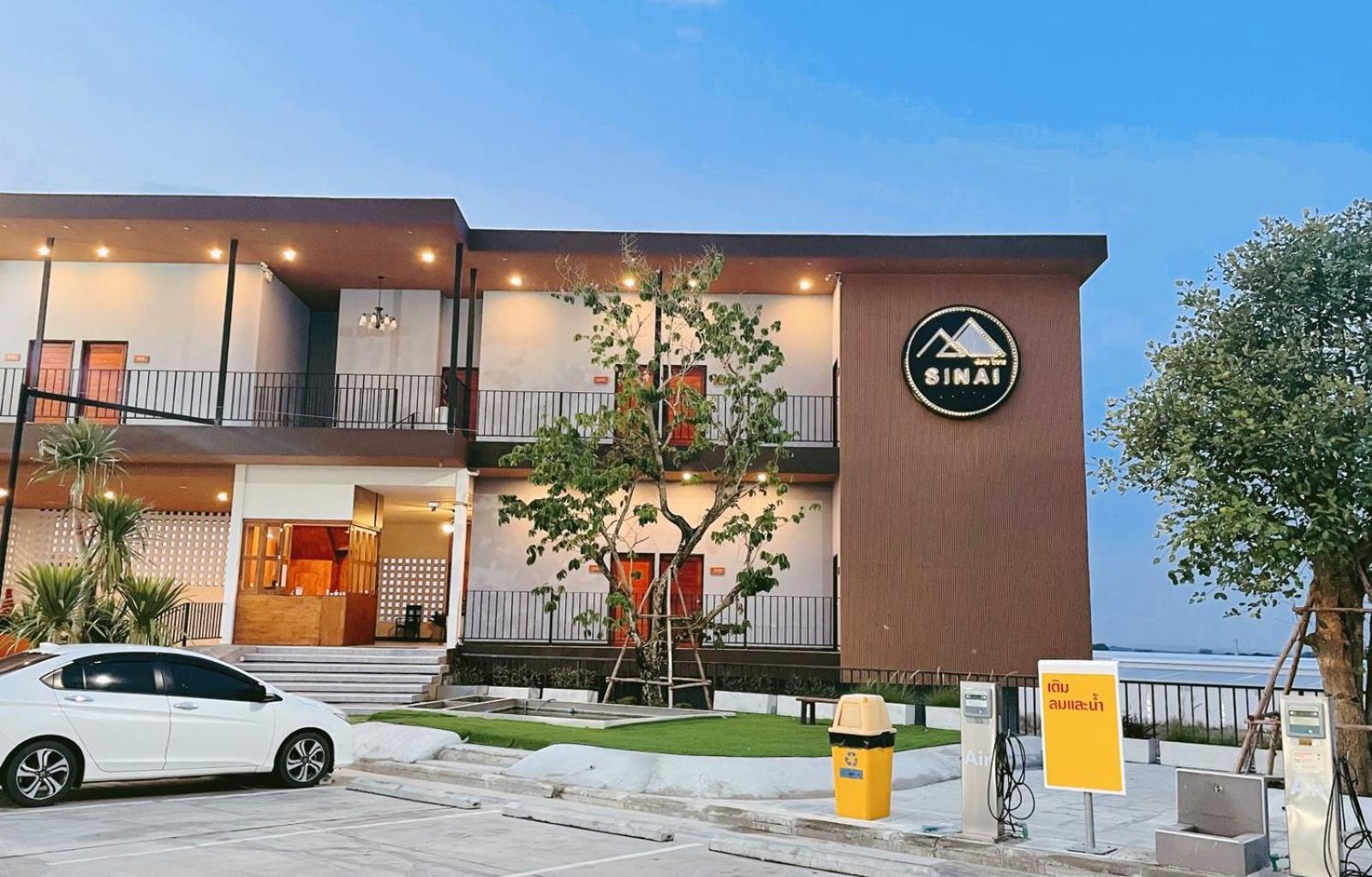 Sinai Hotel 1/20