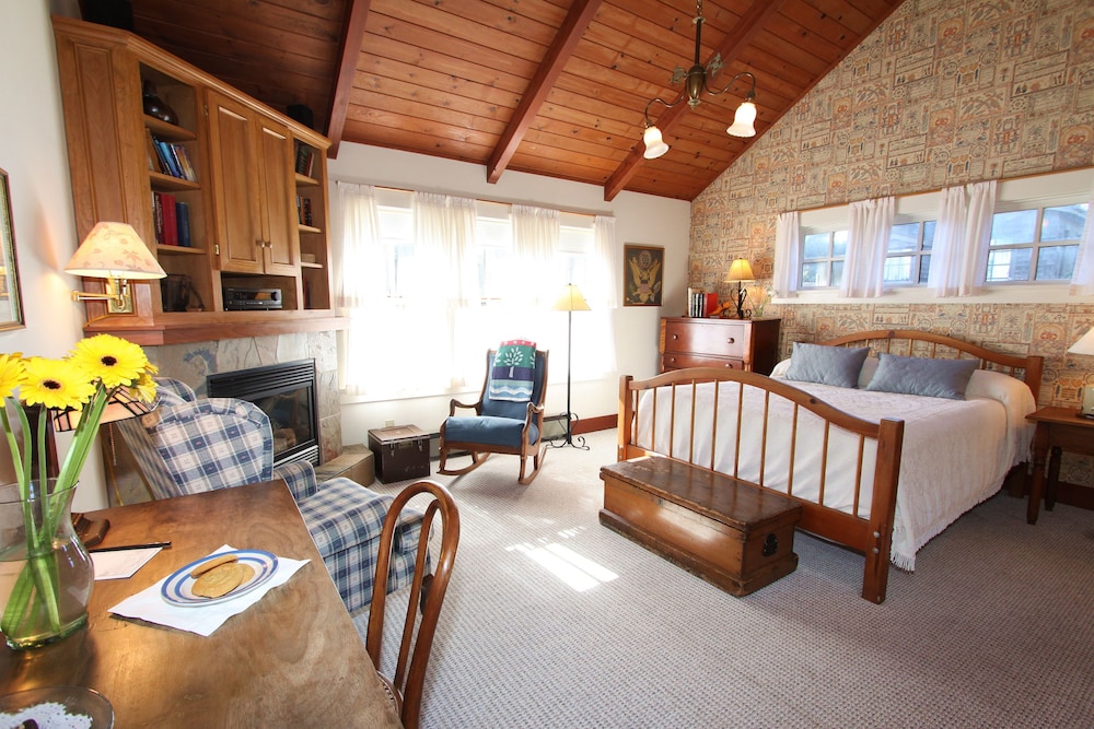 Joshua Grindle Inn 43/64