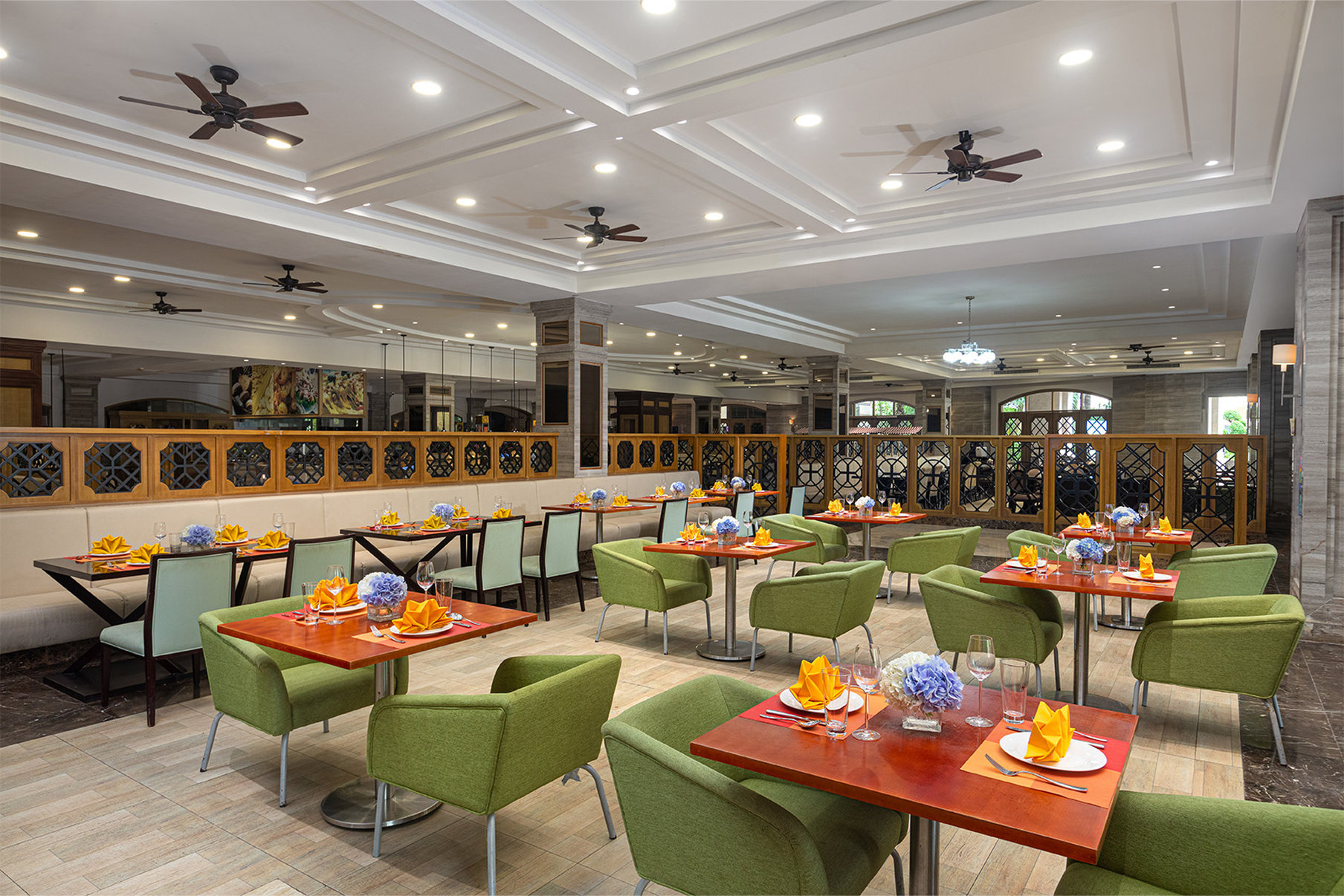 Crowne Plaza Resort Sanya Bay 35/50