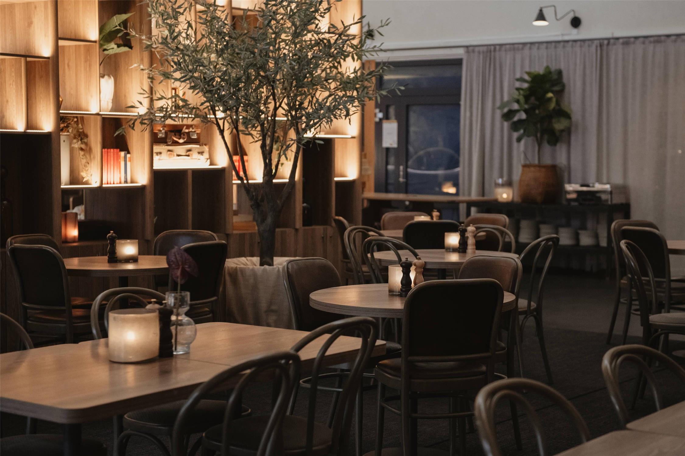 Home Hotel Odin 42/61