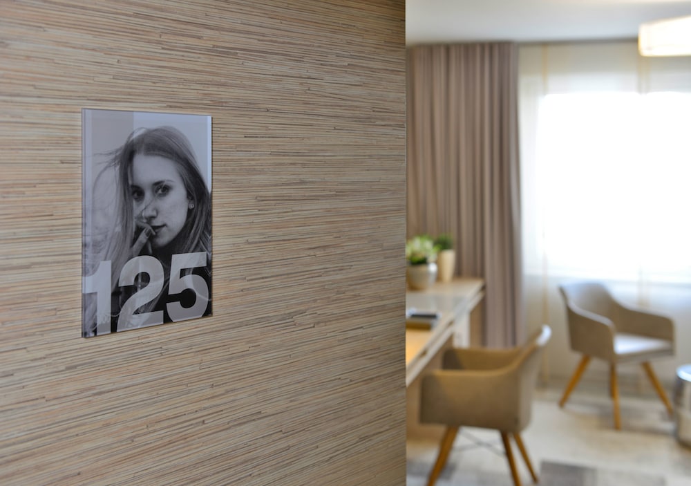 Residenz Hotel Oberhausen 4/31