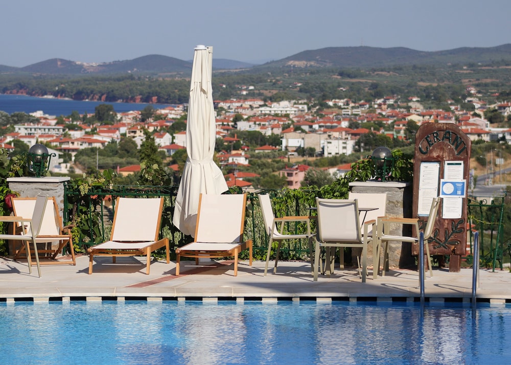 Geranion Village 30/48