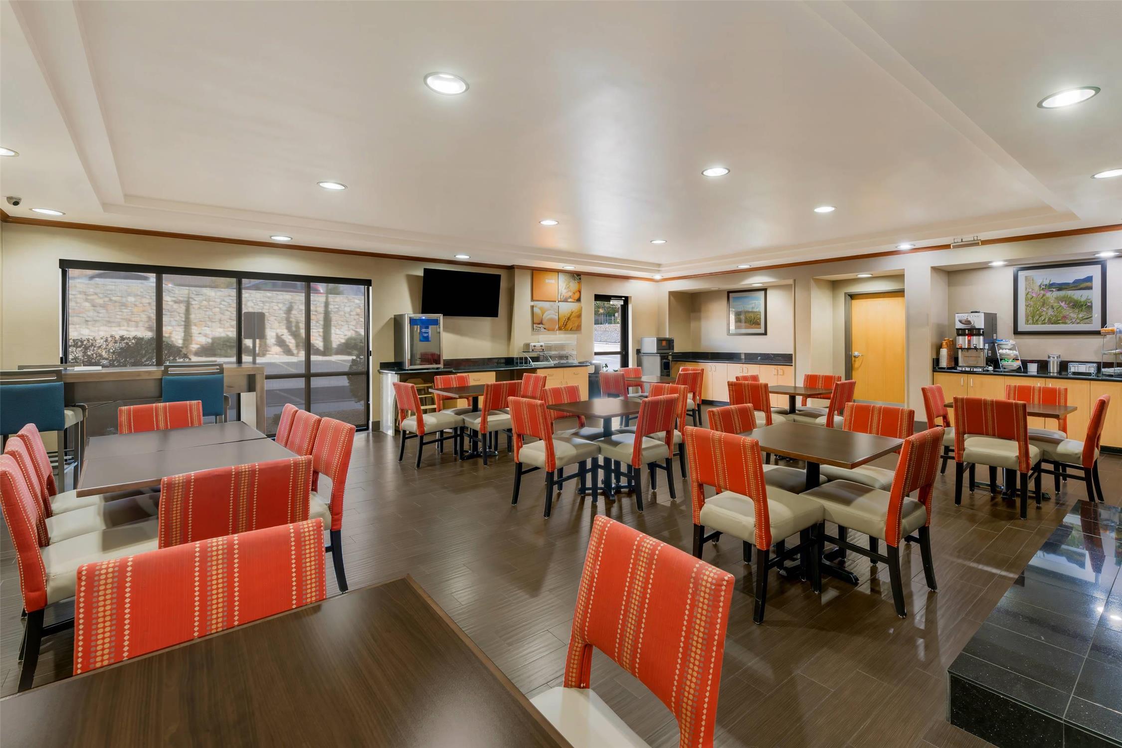 Comfort Suites El Paso West 38/49