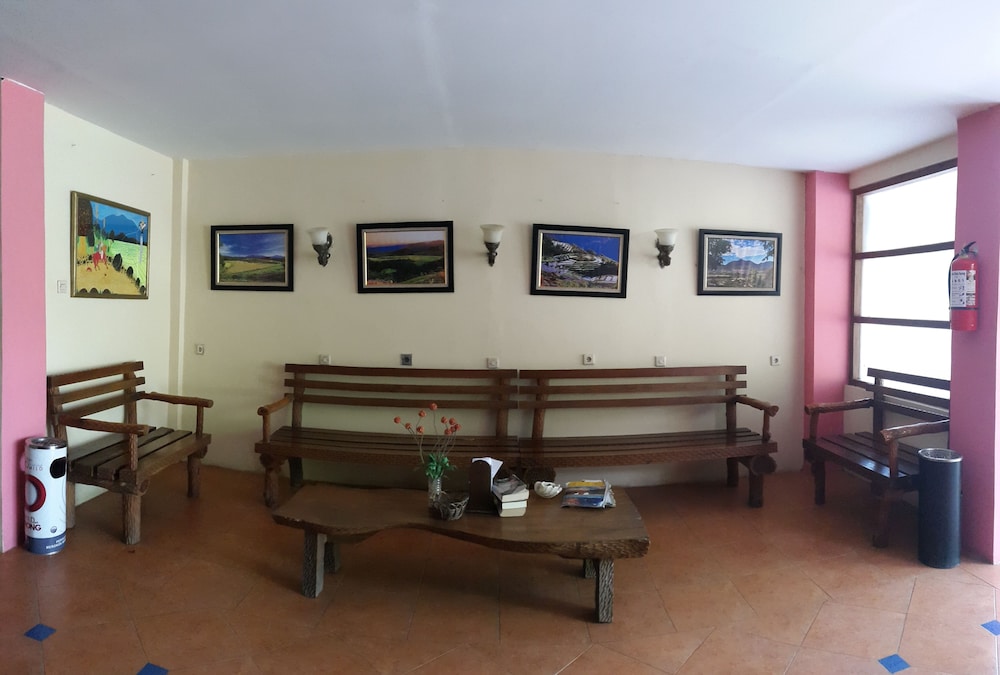 Centro Bajo Hotel 22/50