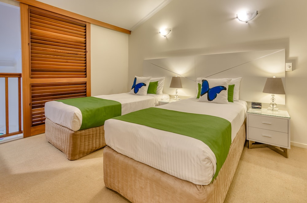 Freestyle Resort Port Douglas 24/61