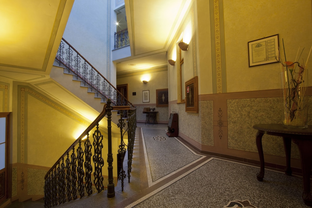 Deminka Palace 20/42