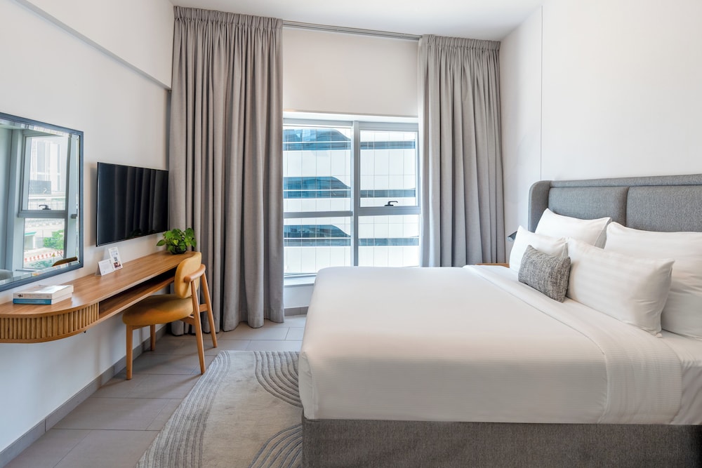 Premier, Apartment, King Bed