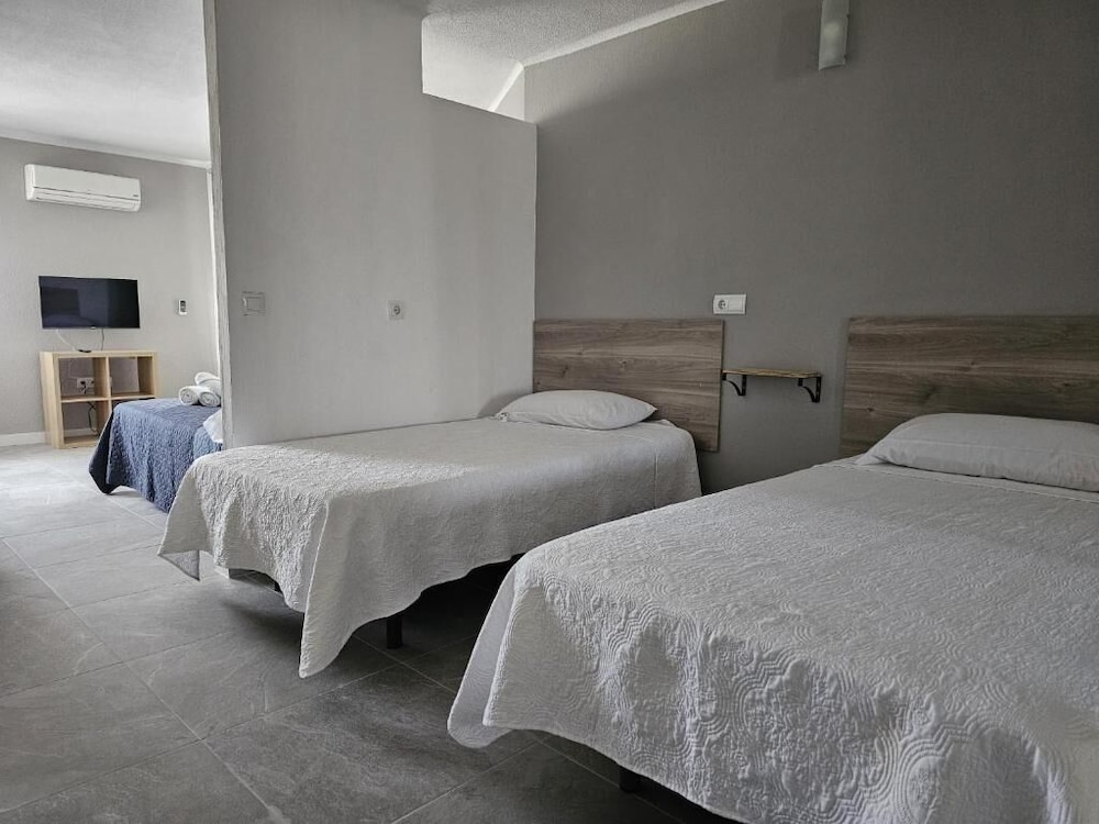 Hotel Velis 18/50