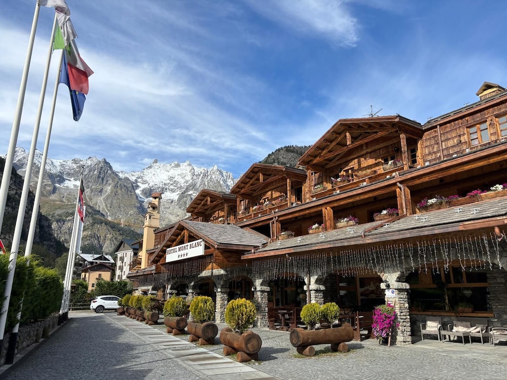 iH Hotels Courmayeur Mont Blanc Resort 38/46