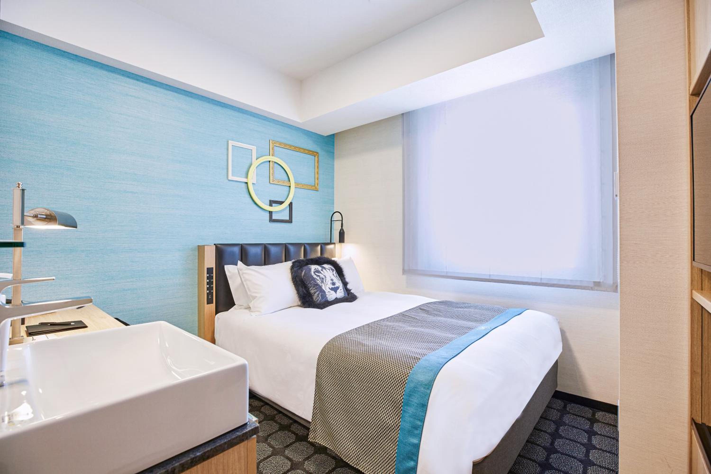 Semi Room, Compact, Semi Double Bed