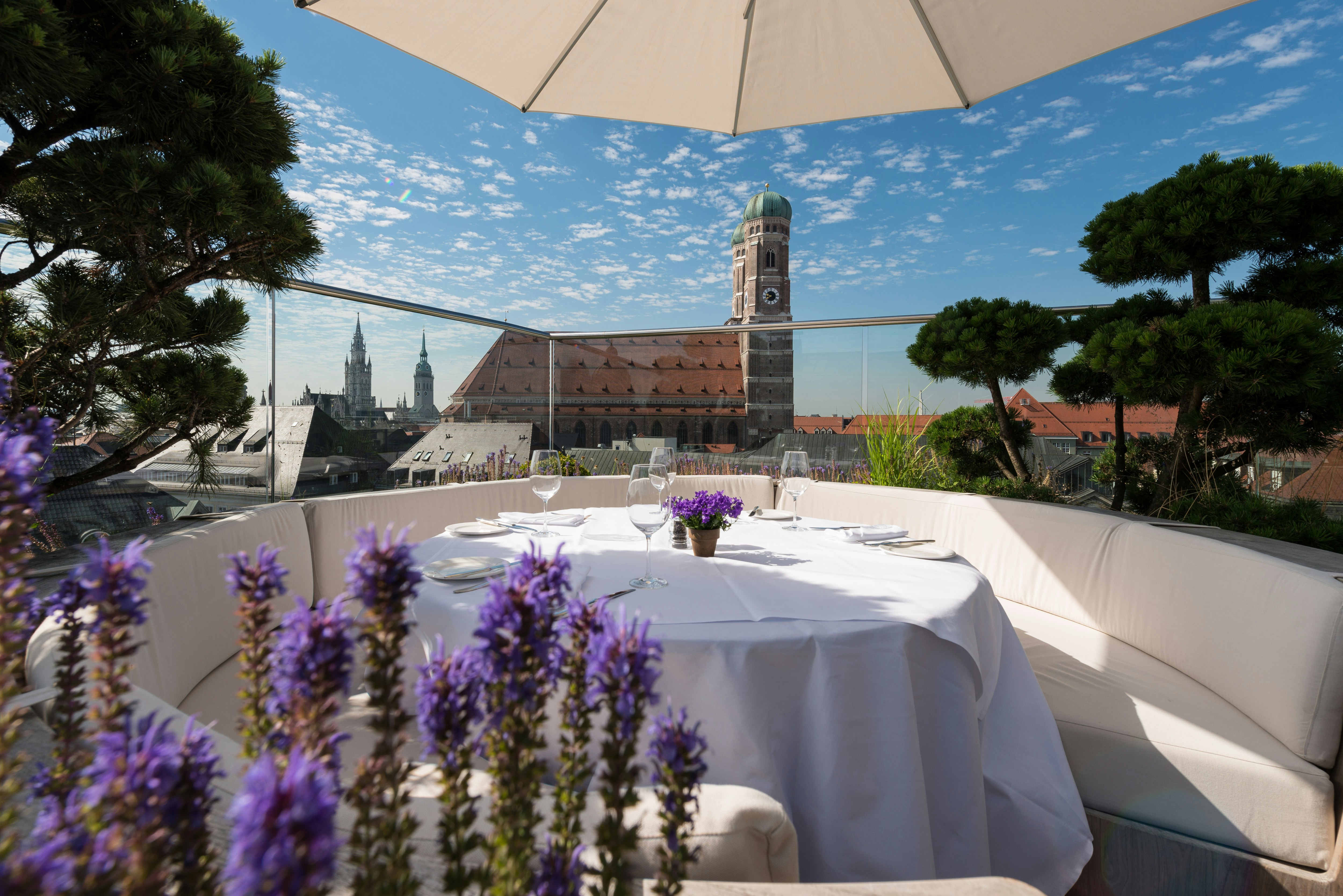 Hotel Bayerischer Hof 6/50