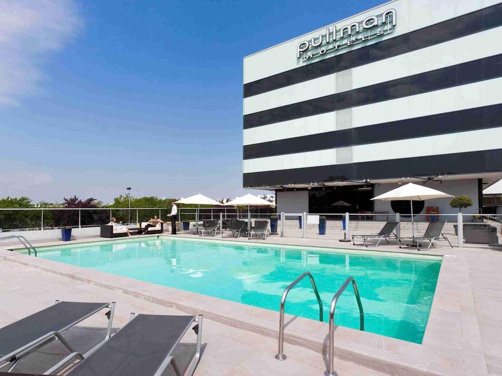 Pullman Bordeaux Lac 5/69