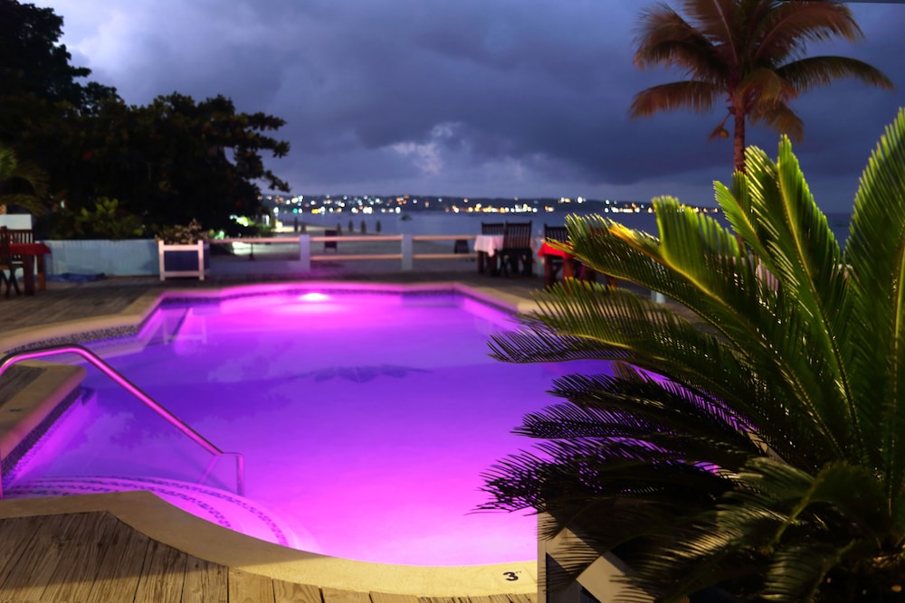 Negril Palms 26/55