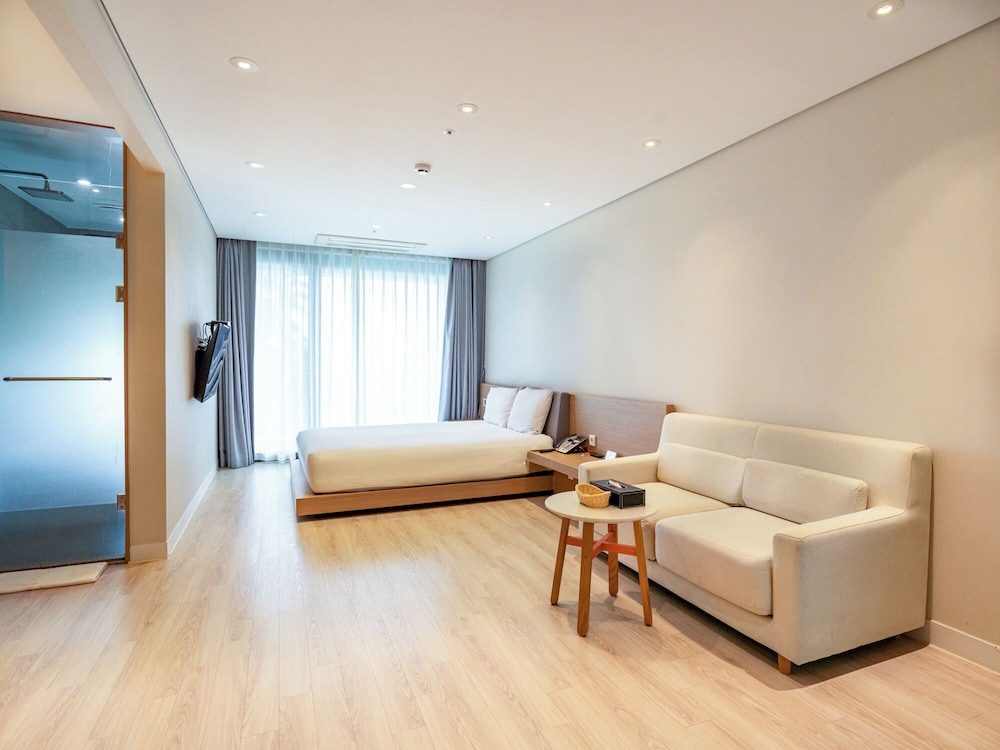 Hotel & Pool Villa Attirance 15/50