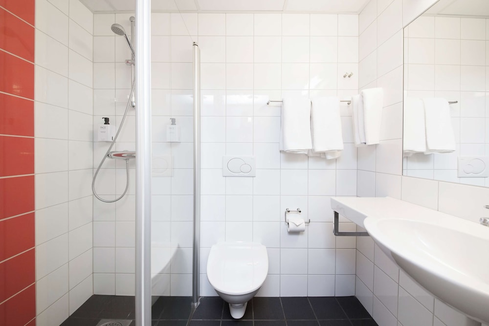 Quality Hotel Grand Tromso 66/69