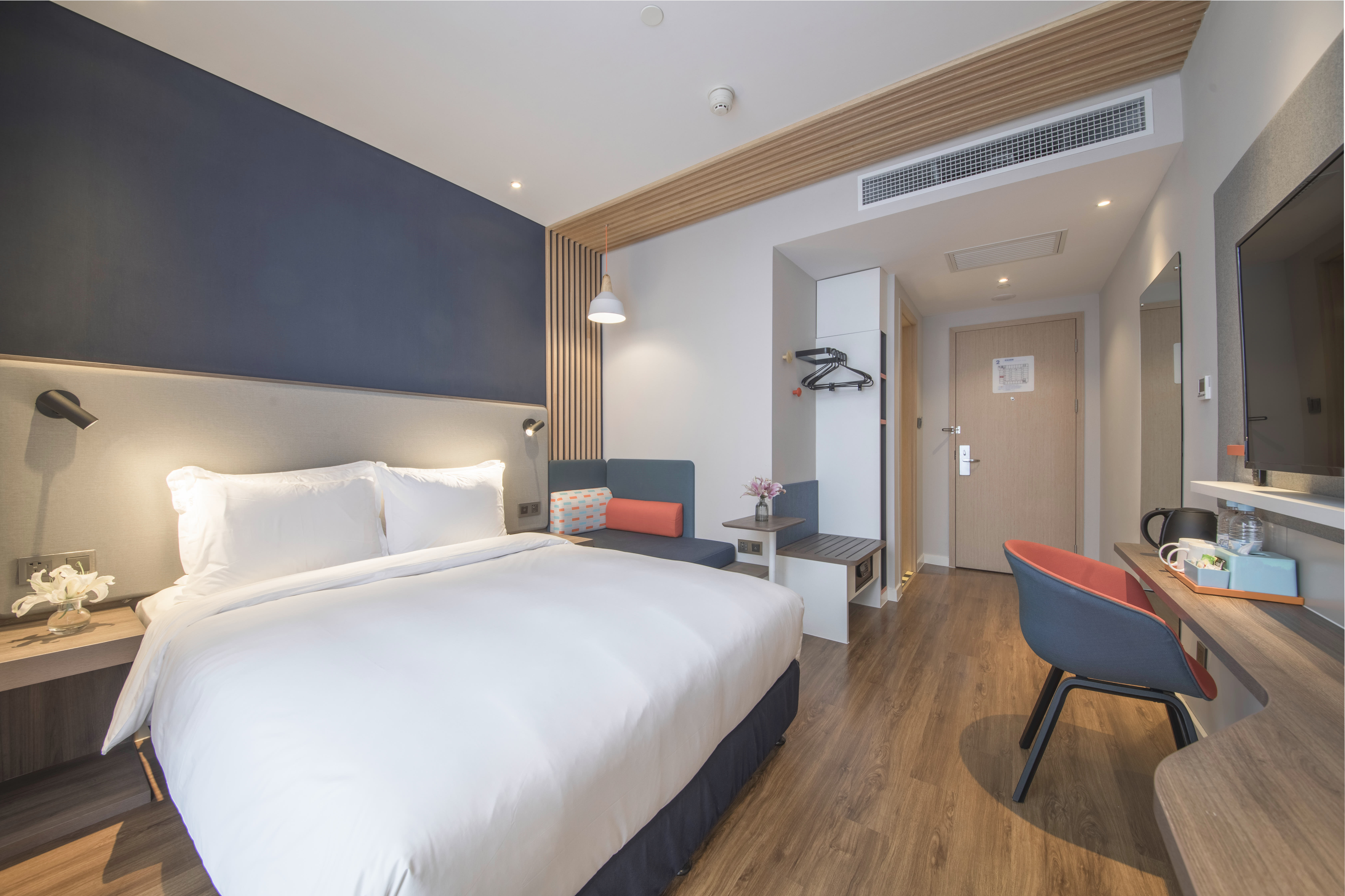 Holiday Inn Express Shanghai Gubei 11/37