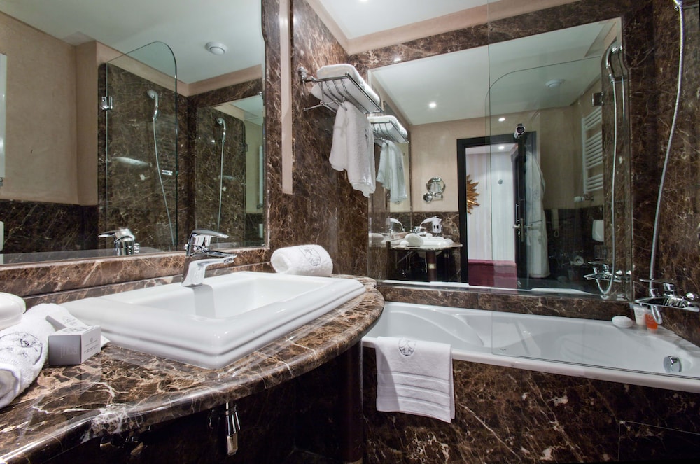 Art Palace Suites Spa Chateaux Hotels Collection 78/78