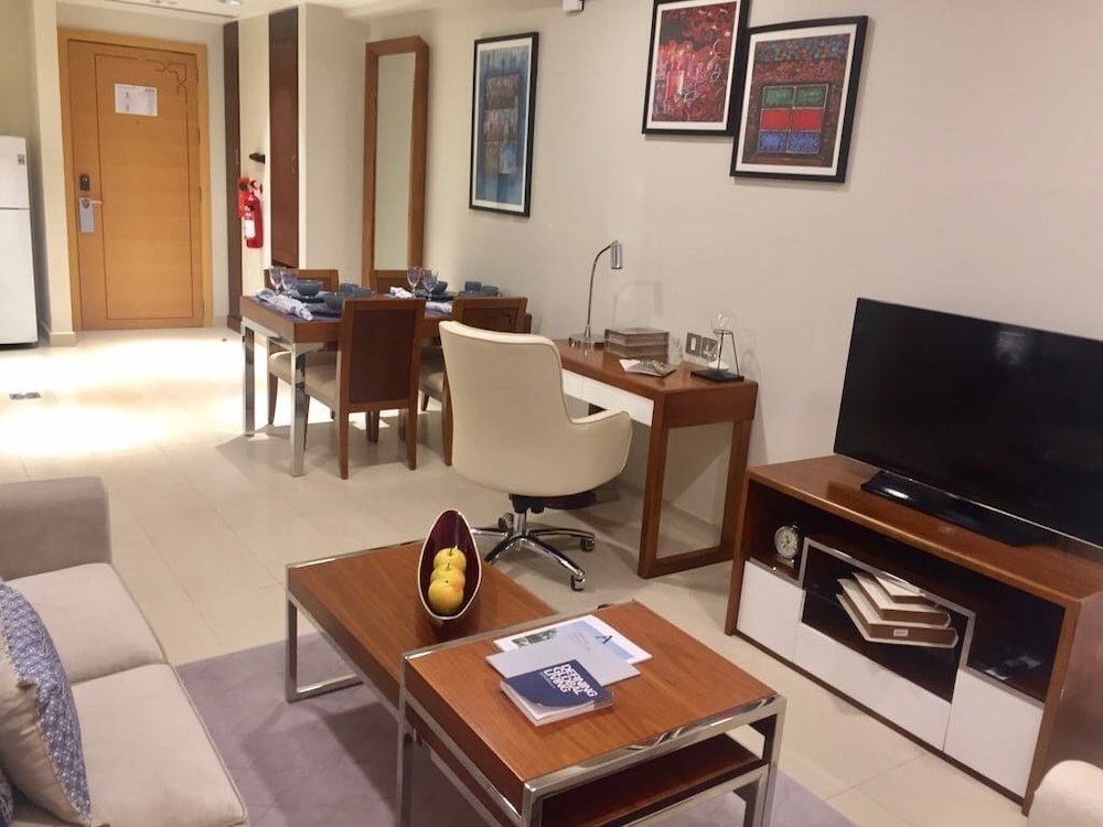 Levatio Suites Muscat, a member of Radisson Individuals 55/68