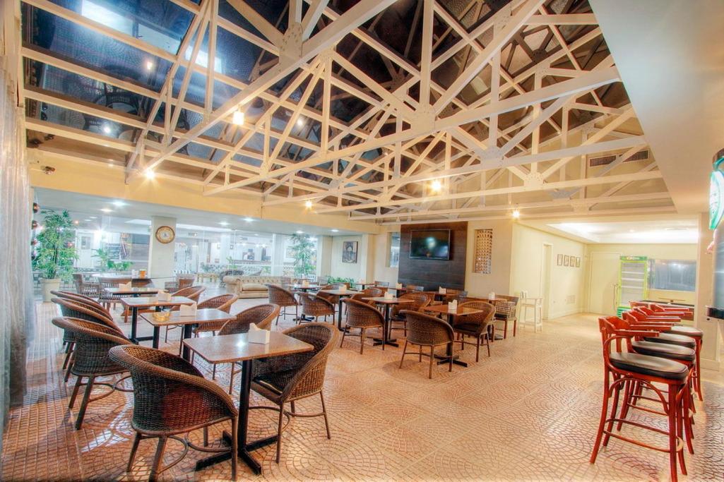 Camboa Hotel Paranagua 22/41