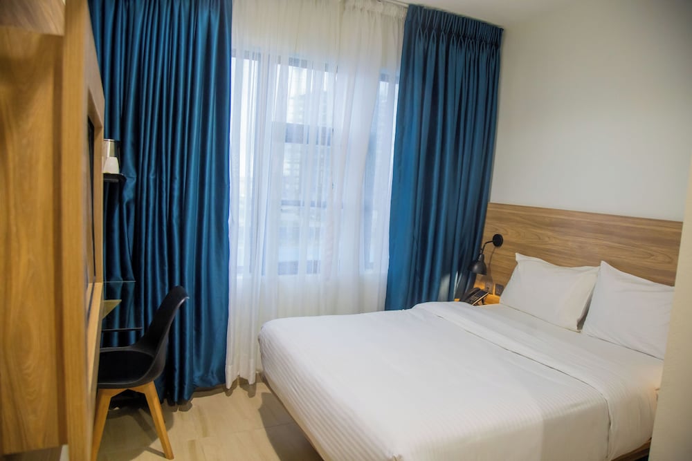 Hotelinn Oniru 6/16