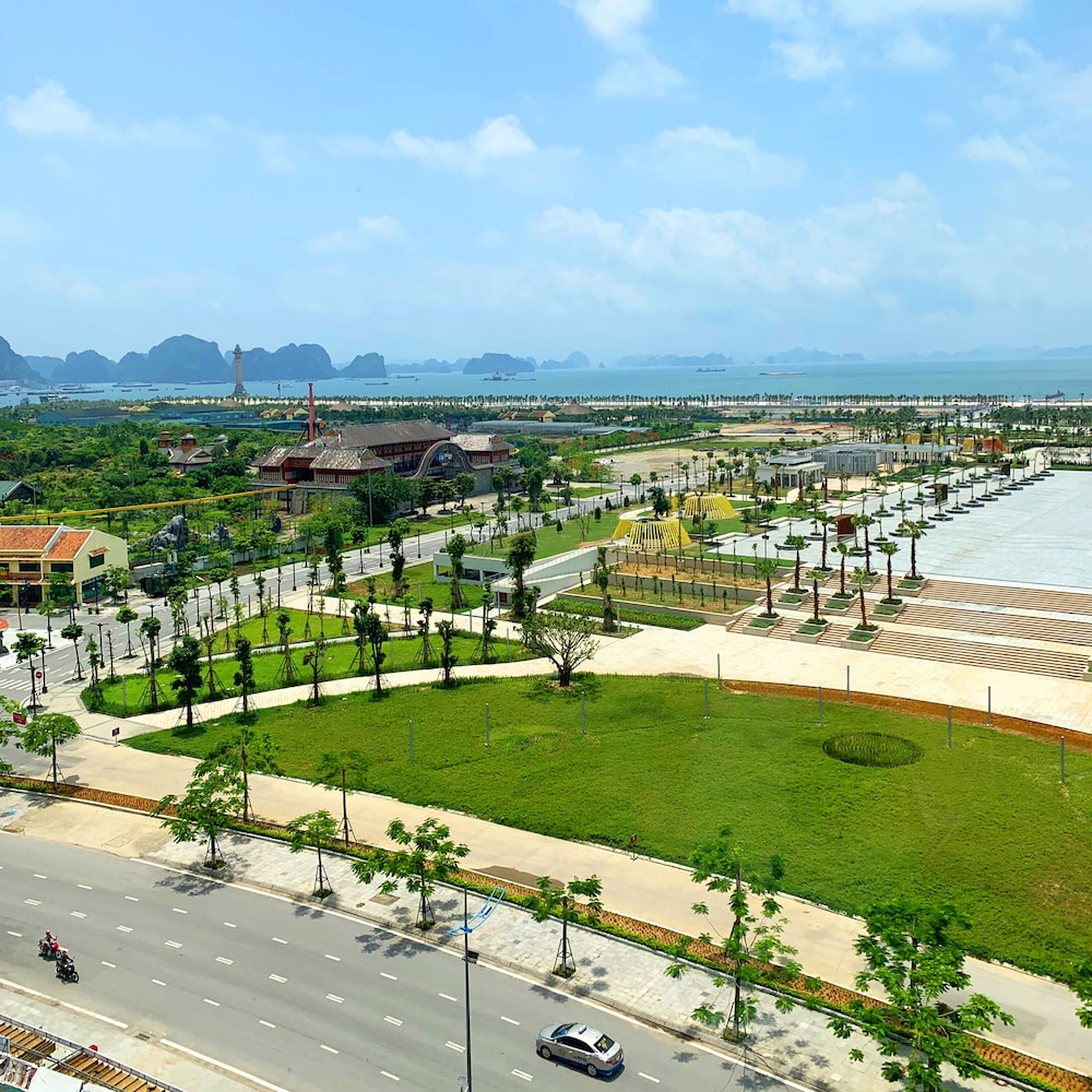 Novotel Ha Long Bay 44/47