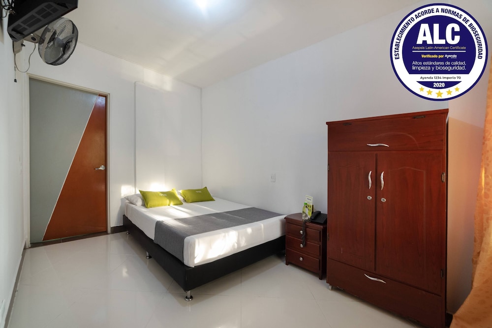 Ayenda 1234 Imperio 70 19/33