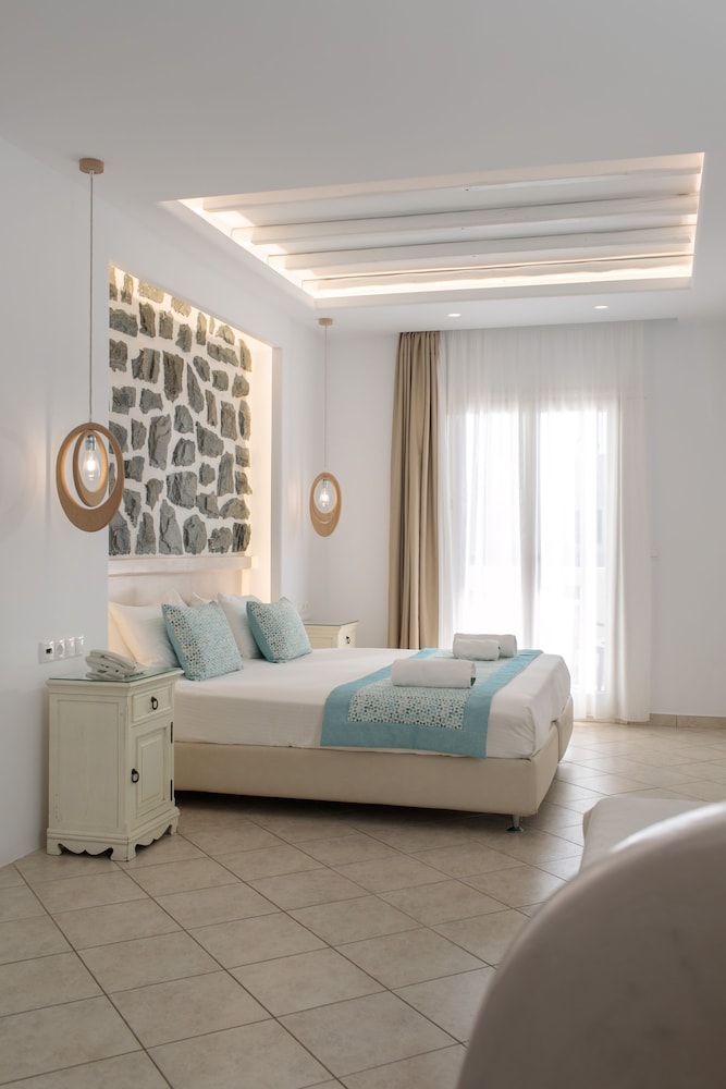 Liana Hotel 34/78