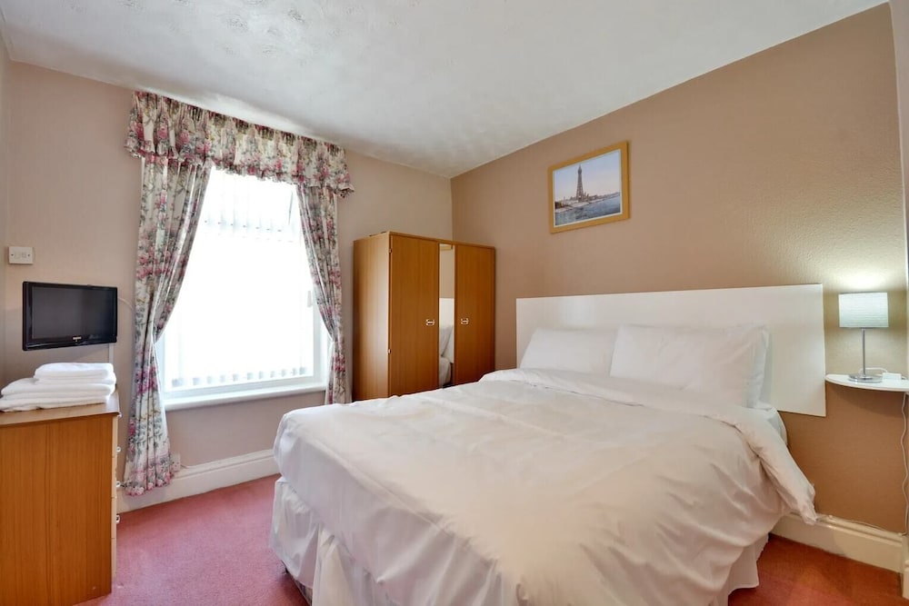 Royal Oakwell Hotel 28/52