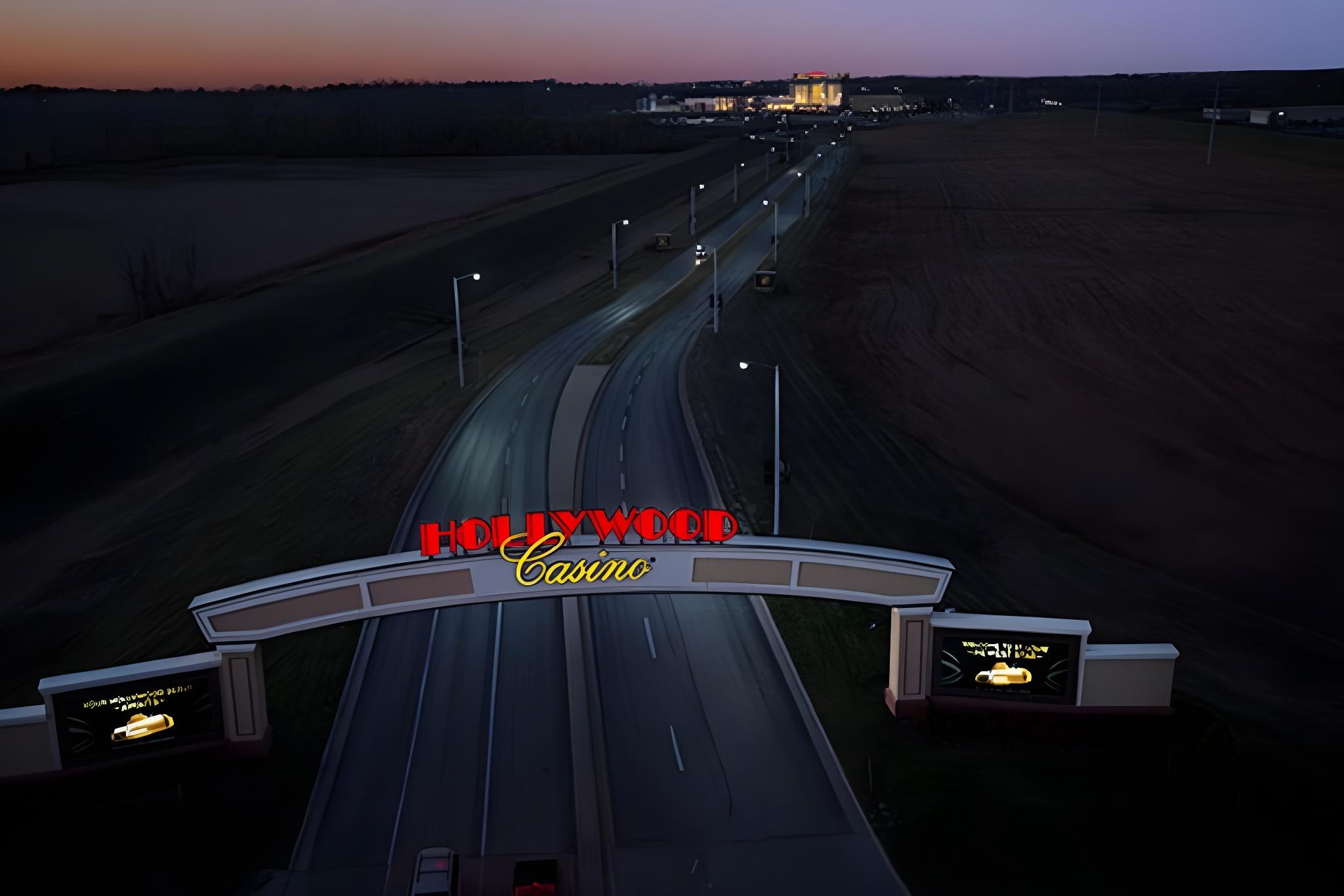 Sunset, Queen/Queen